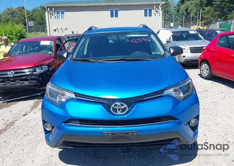2016 Toyota Rav4 Le z USA, uszkodzony, nr VIN JTMZFREV1GJ094294